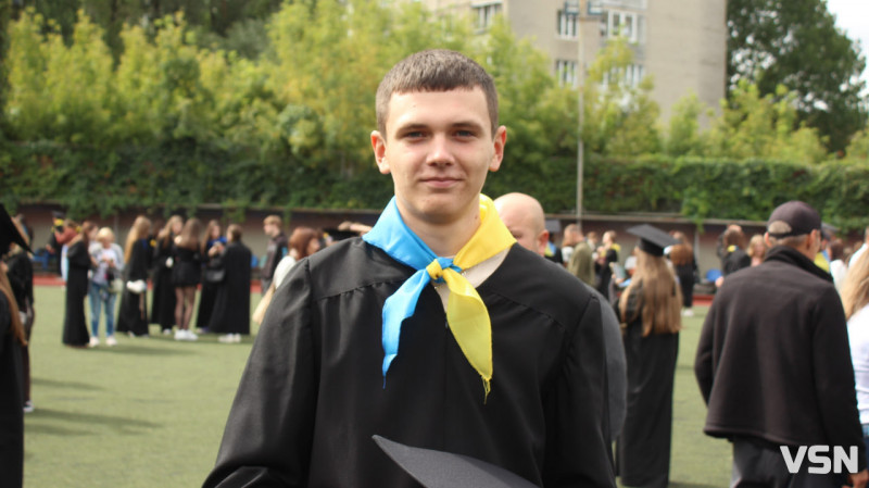 У Луцьку понад 3,4 тисячі першокурсників офіційно стали студентами ВНУ імені Лесі Українки