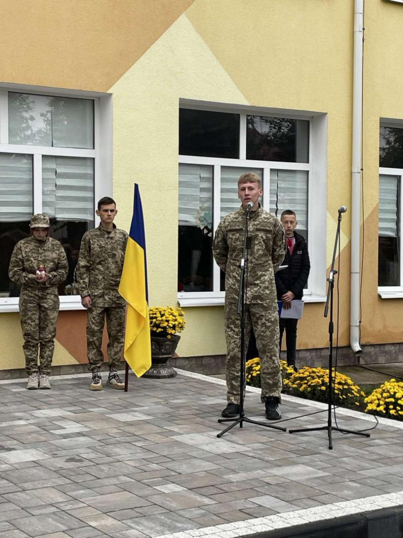 На Волині відкрили меморіальну дошку в пам'ять про загиблого воїна Віктора Лук’янчука