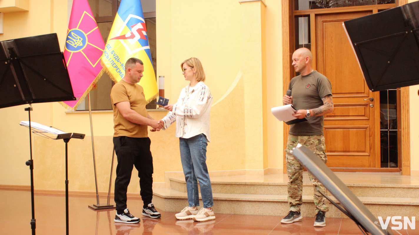У Луцьку відбувся концерт для поранених військових «Вібрації відновлення. Оркестр для реабілітації»
