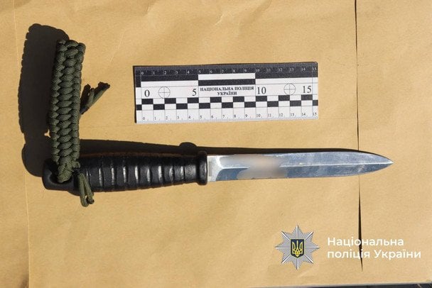 Не виправдовую сина, але суспільство має знати правду: мати підозрюваного у вбивстві двох учнів вчителя розповіла про трагедію