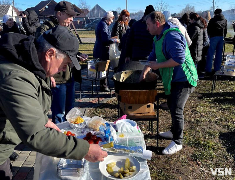 На Волині у прикордонній громаді на благодійному святі зібрали майже 95 тисяч гривень для ЗСУ