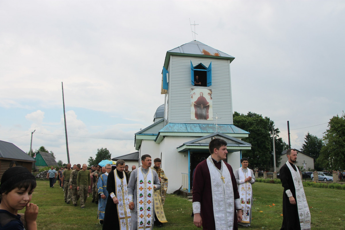 На Волині поховали Героя Ігоря Паламаря, який підірвався на ворожій міні