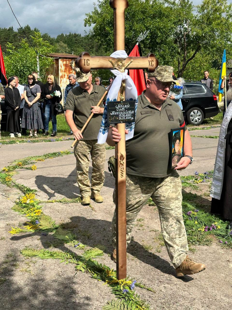 Понад рік чекали звістки: на Волині попрощалися з 23-річним Героєм, який вважався зниклим безвісти