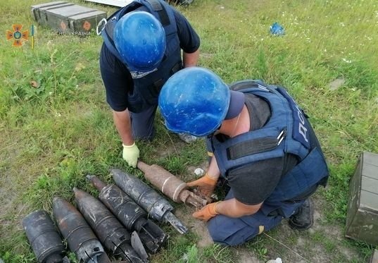 Волинські сапери розміновують Чернігівщину