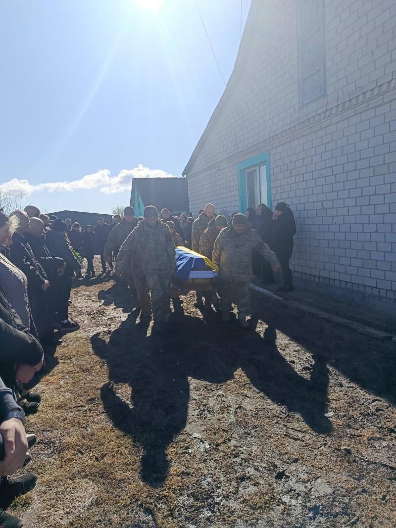 На Волині попрощалися із полеглим захисником Віктором Вавринюком