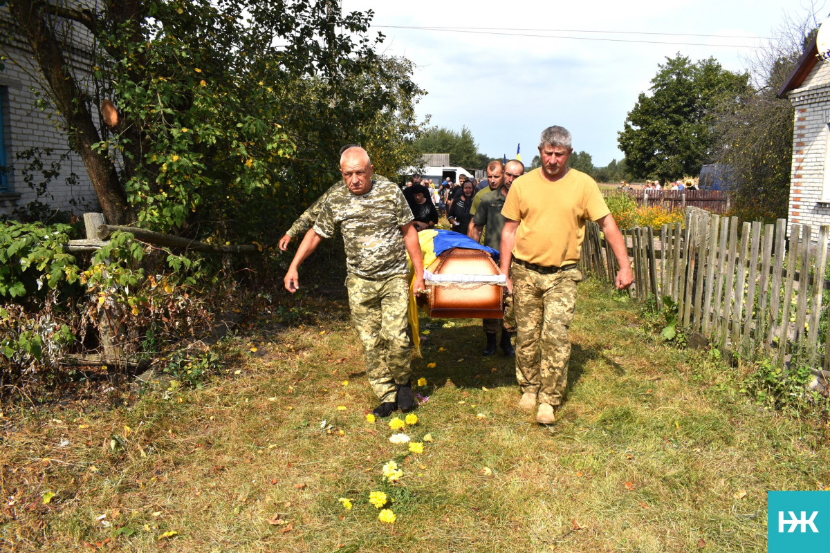 На Волині попрощалися з спецпризначенцем Анатолієм Довжиком