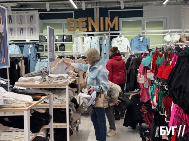 Відкриття Sinsay у місті на Волині: що купують і які враження у містян