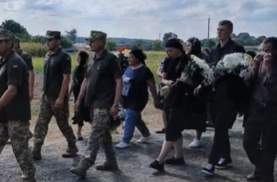 Хвороба обірвала життя: на Волині попрощались з Героєм Олегом Філіпчуком