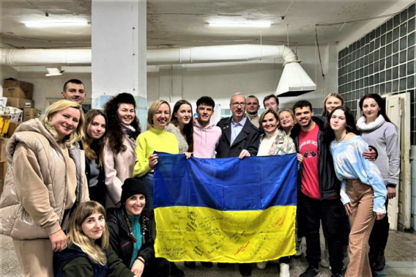 «Золоте серце»: волинські волонтери отримали відзнаку від президента