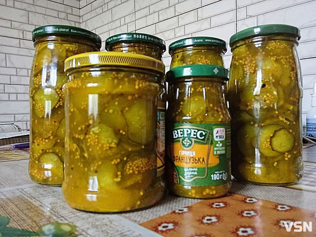 Огірковий бум у Луцьку: скільки коштують свіжі огірки на ринку