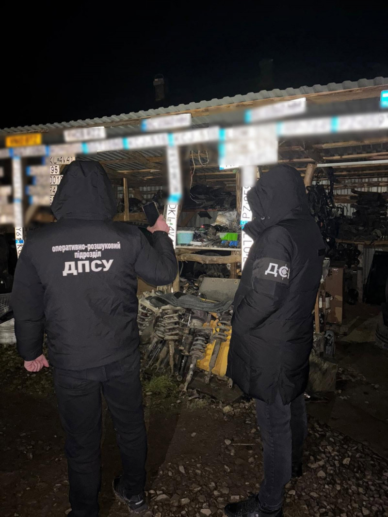 На Волині викрили схему ввезення та продажу гуманітарних авто на понад 2,2 млн грн