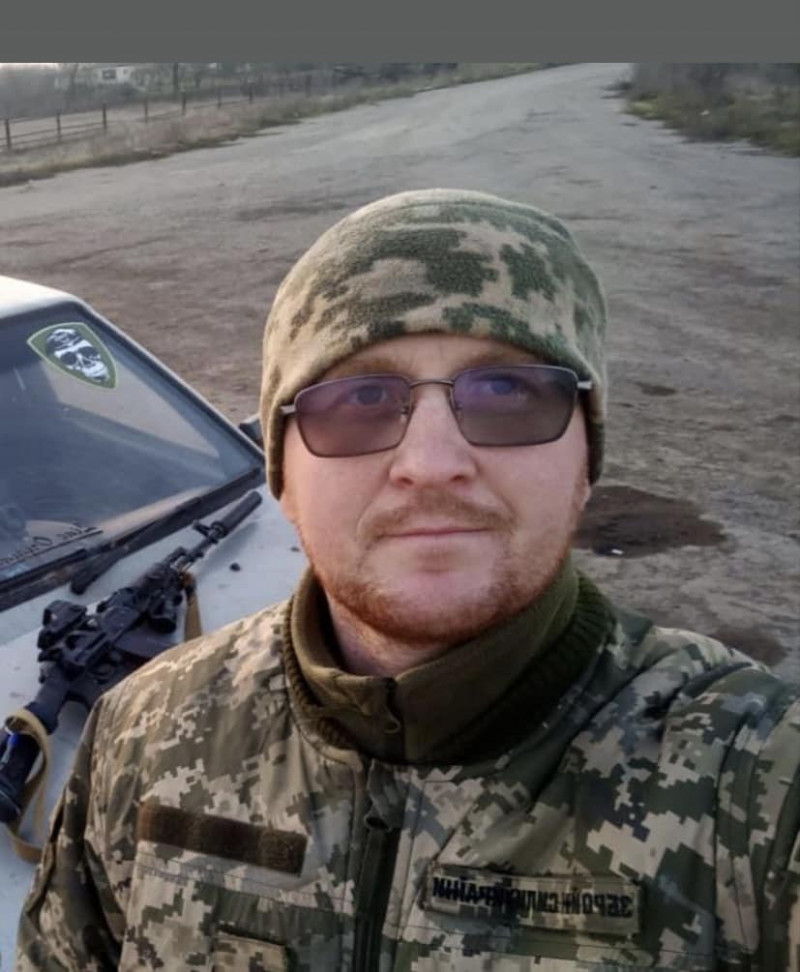 У перший день повномасштабного вторгнення став на захист України: військовий з Волині отримав почесну нагороду від Залужного