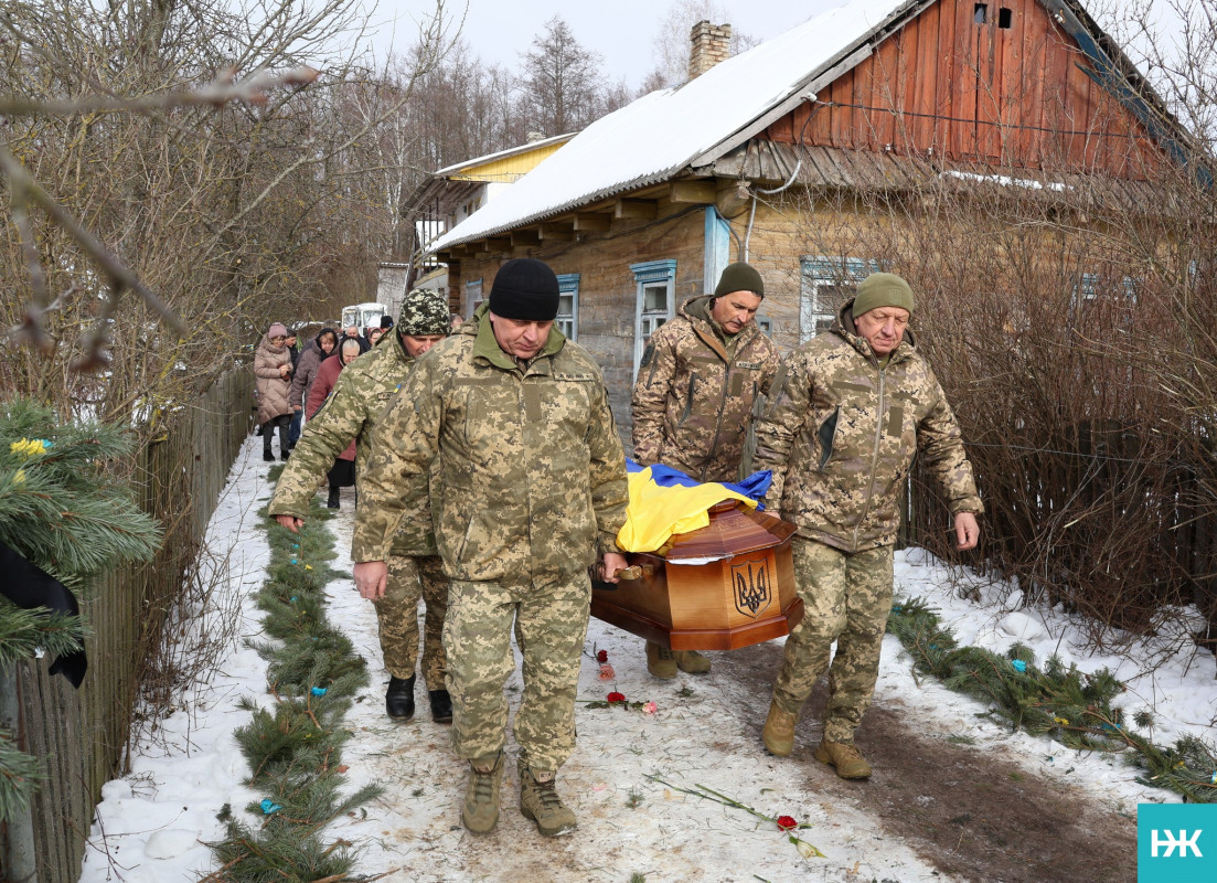Відзначив 45-річчя, а наступного дня загинув: на Волині попрощалися із захисником Богданом Малафіїком