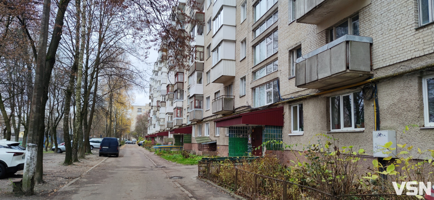 Три кілометри життя: фоторепортаж із найдовшого будинку України в Луцьку