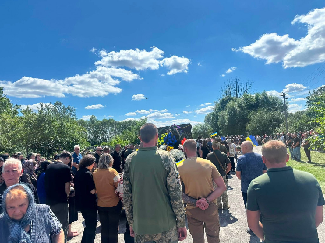 Війна забрала ще одне життя: на Волині поховали 45-річного Героя Ярослава Самчука