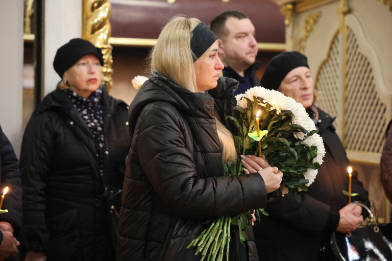 Загинув понад рік тому: у Луцьку попрощалися з Героєм Сергієм Коровіцьким