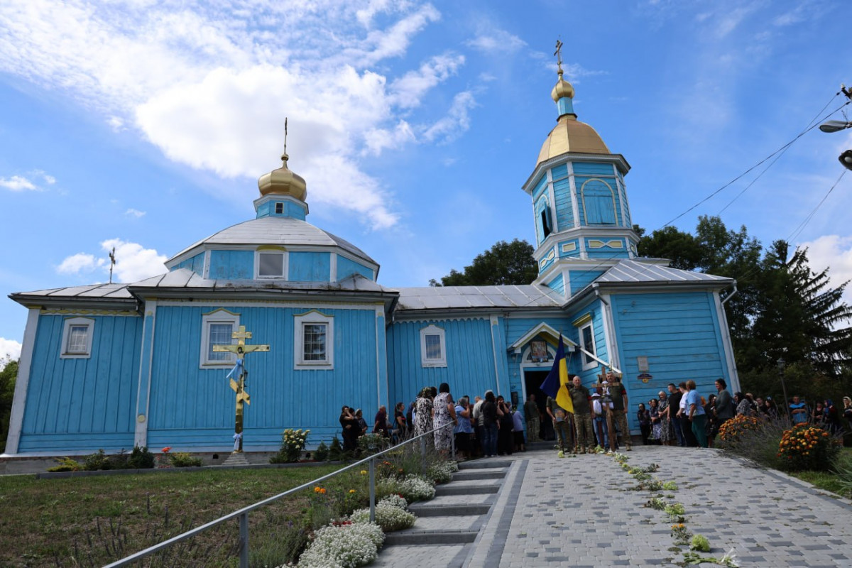Навіки 51: у Луцькій громаді попрощалися з Героєм Русланом Снопком