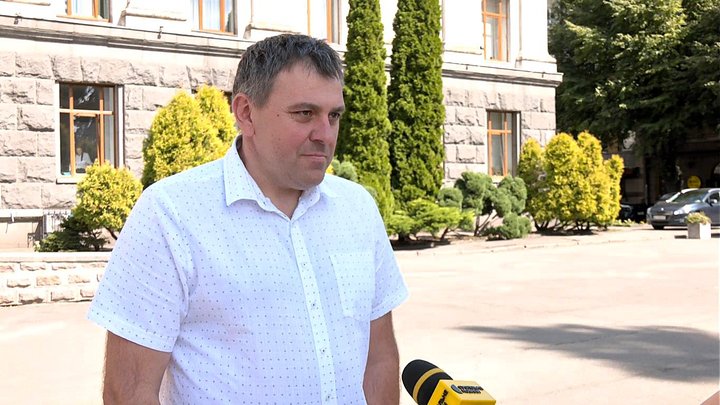 «Не знаю, як буду виживати»: як першокурсники заселяються у гуртожитки Луцька