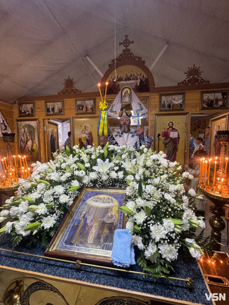 У луцькому храмі відзначили престольне свято Введення у храм Пресвятої Богородиці