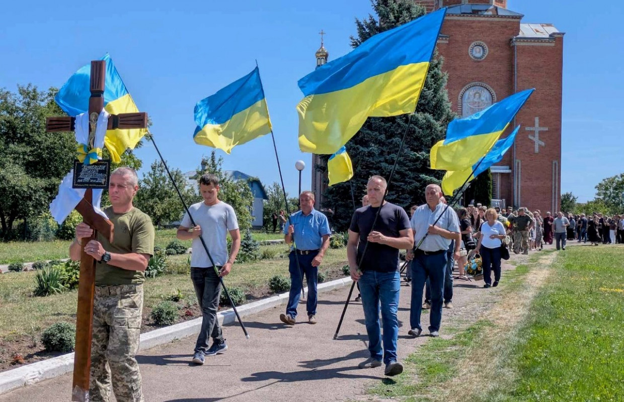 На Волині попрощалися із загиблим Героєм Миколою Кузнєчихіним