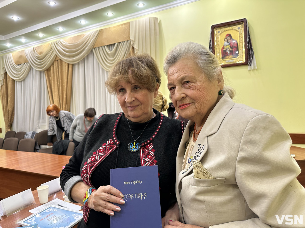 У Луцьку презентували пісенну збірку внучатої племінниці Лесі Українки
