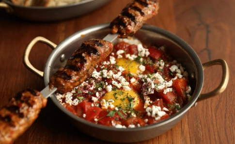 Де забронювати столик на 8 березня у Луцьку