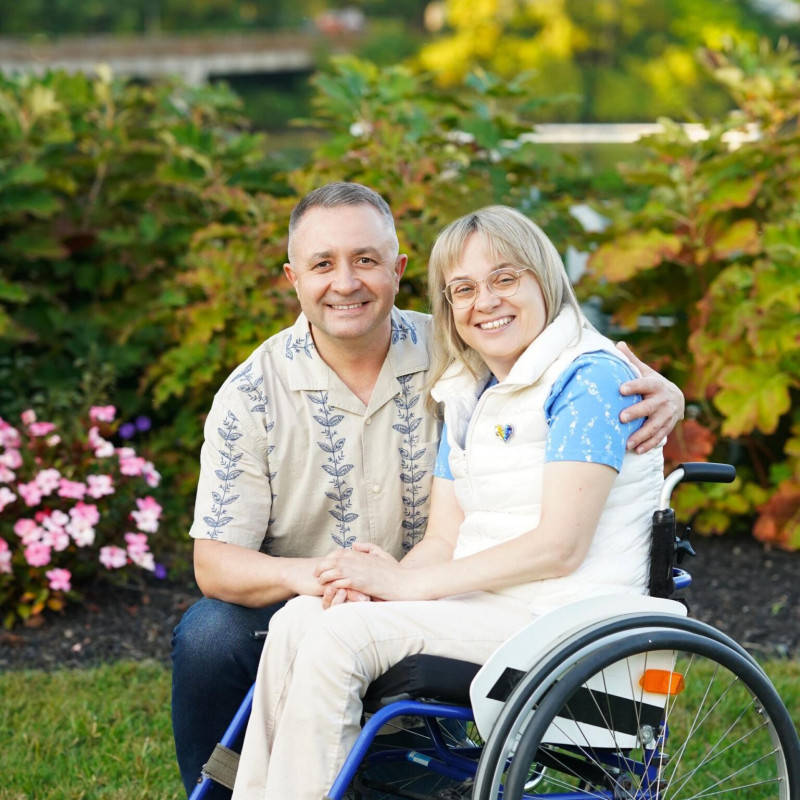 «Хлопчик після ДТП не міг тримати голову, а зараз бігає»: історія реабілітаційного комплексу біля Луцька, де повертають людям здоров'я