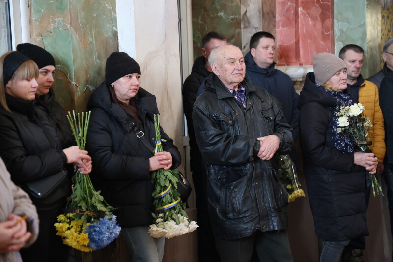 Життя обірвалося у вересні 2024 року: у Луцьку попрощалися з Героєм Олександром Кругліковим
