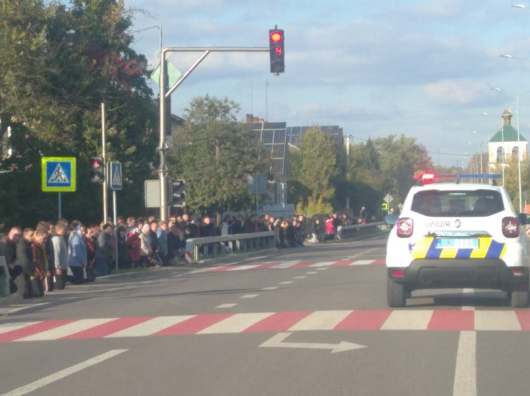 Загинув у результаті ворожого обстрілу: на Волинь «на щиті» навіки повернувся Герой Тарас Максимчук. Фото