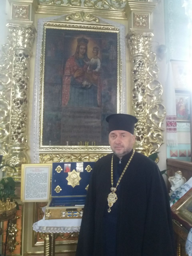«Молилися – і сталося диво»: до ікони у храмі Луцького району приїжджають з усіх куточків України і з-за кордону