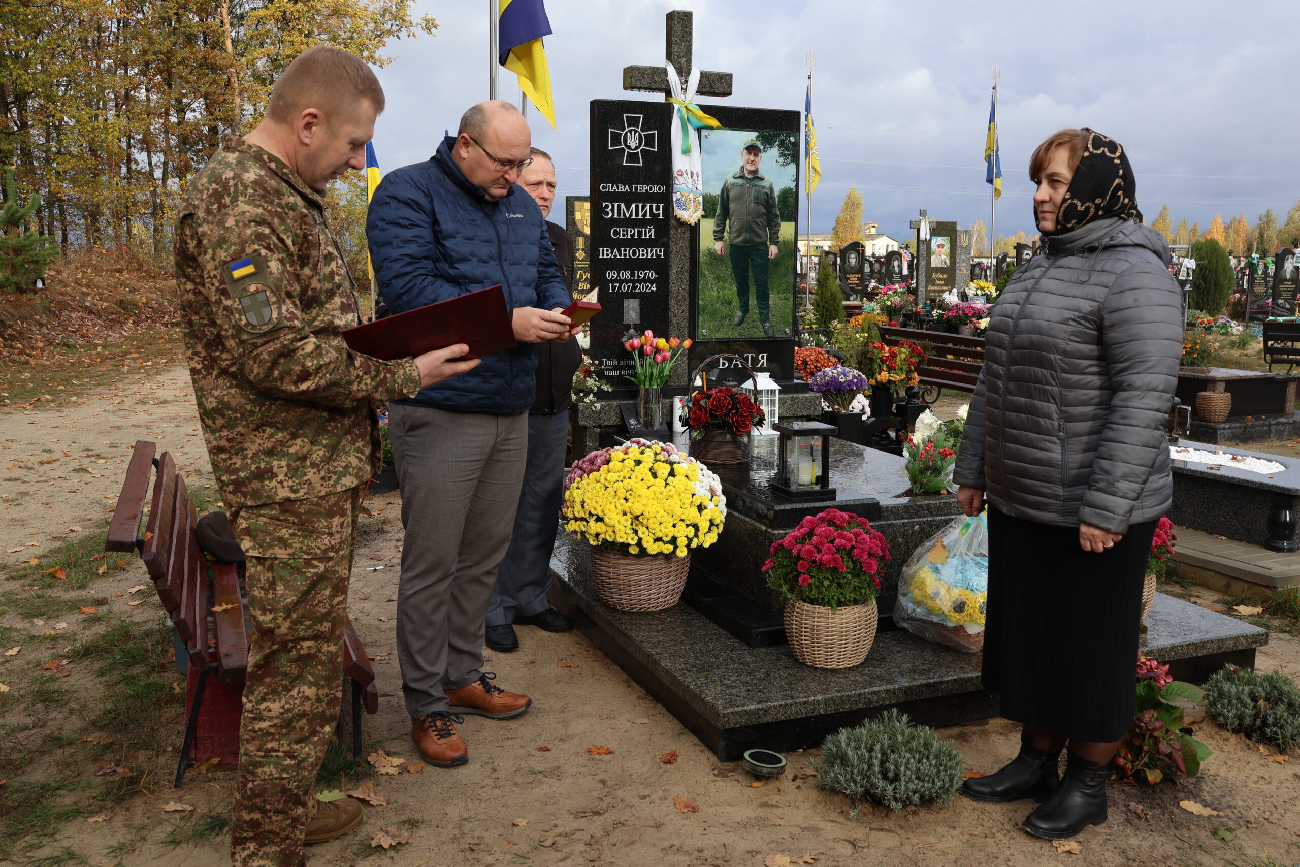 Життя обірвалося внаслідок важкого поранення: дружині Героя з Волині вручили його посмертну нагороду