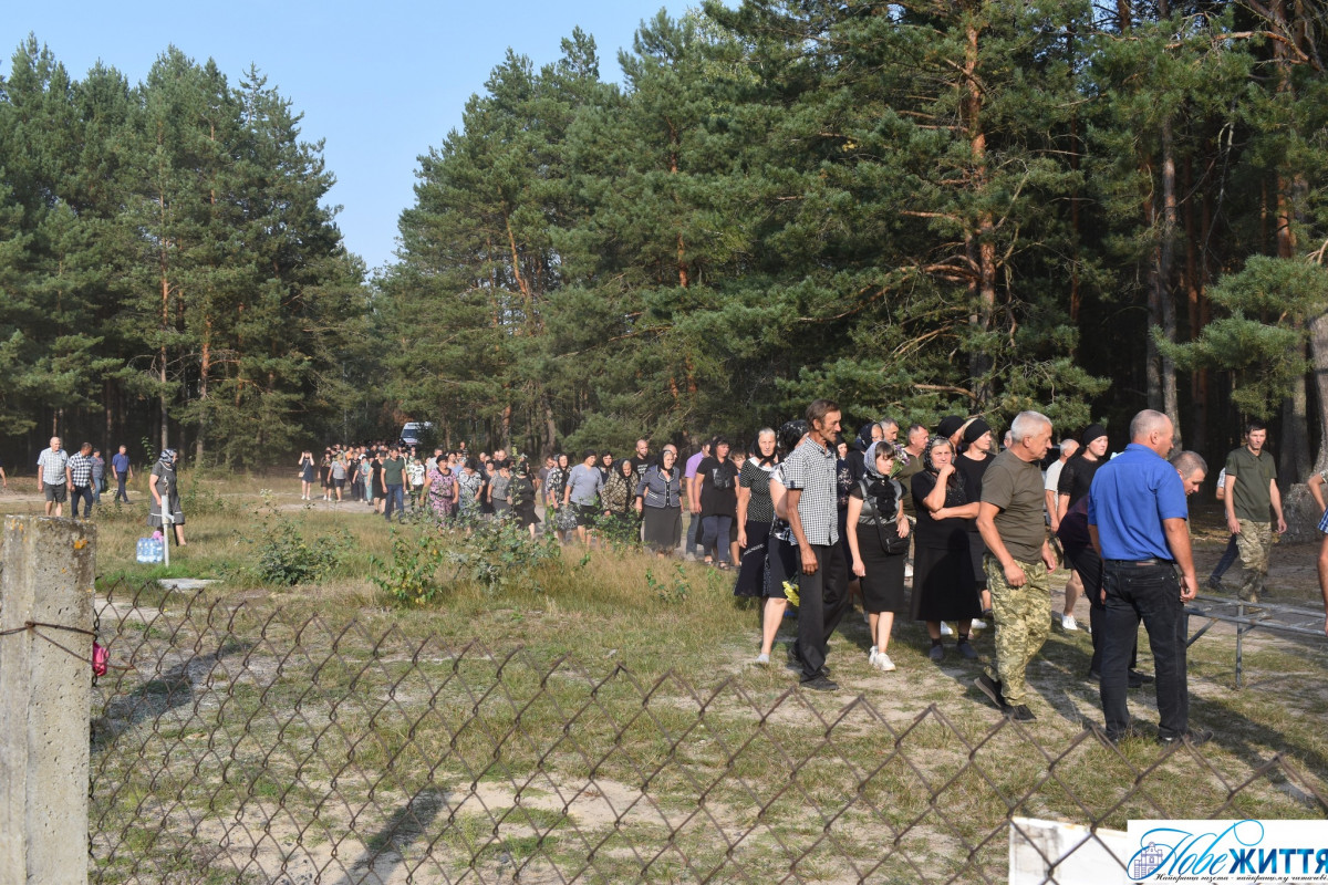 Загинув під час мінометного обстрілу: на Волині попрощалися із Героєм Іваном Біланом