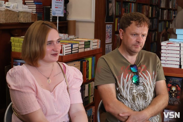 «Чути себе і чути інших»: у Луцьку говорили про критику, турботу й чесність із собою