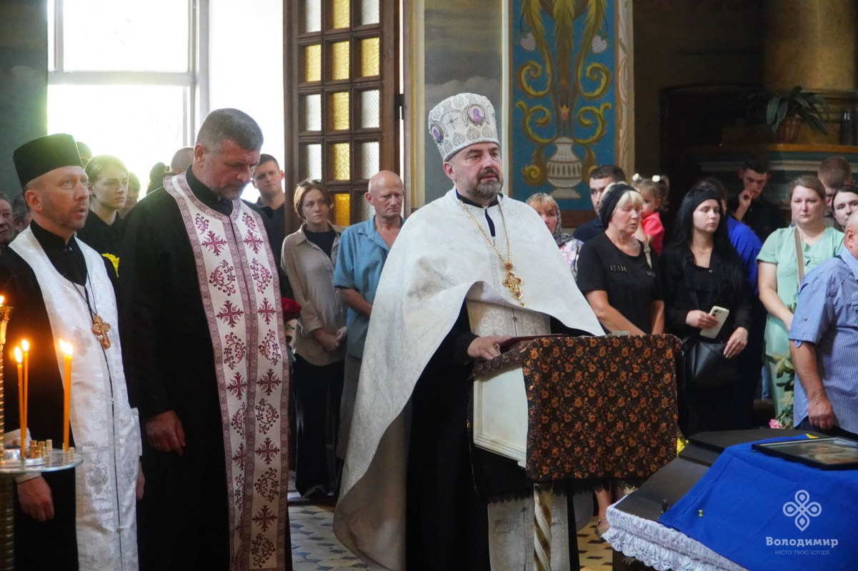 Маленька донечка втратила батька: на Волині попрощались з 33-річним захисником Олексієм Шуфруном