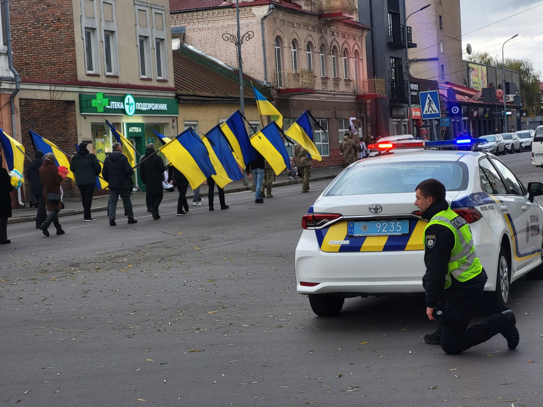 У день запланованого весілля вирушив на останнє бойове завдання: на Волині попрощались із Героєм Олегом Богдадюком