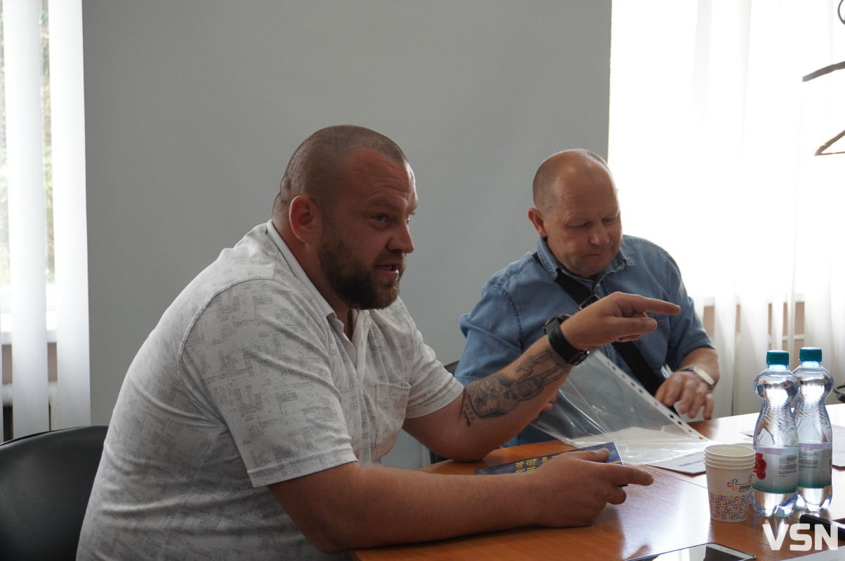 У Луцьку сперечаються через перейменування вулиці Цегельної на честь Героя України
