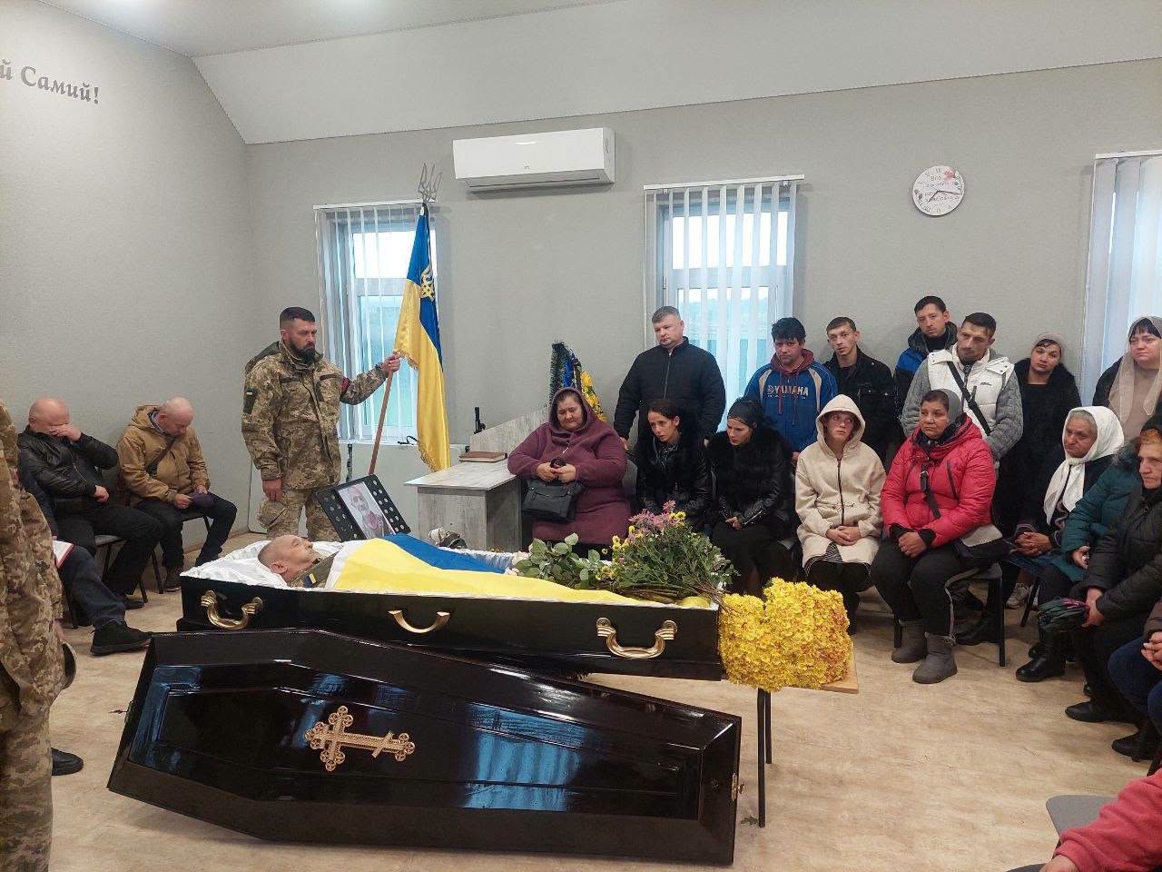 Помер від тяжких поранень: на Волині попрощалися з 59-річним Героєм Петром Кидибою