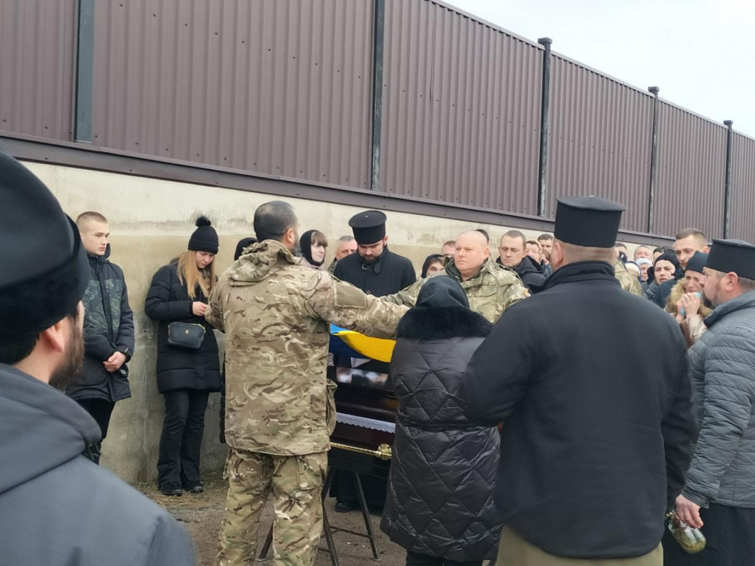 Воював із перших днів: на Волині попрощалися із 32-річний бійцем