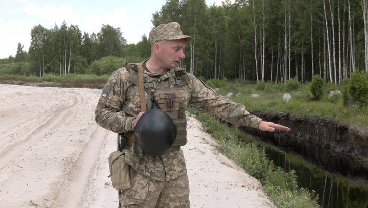 Рови, колючий дріт і БпЛА: як охороняють кордон з Білоруссю на Волині