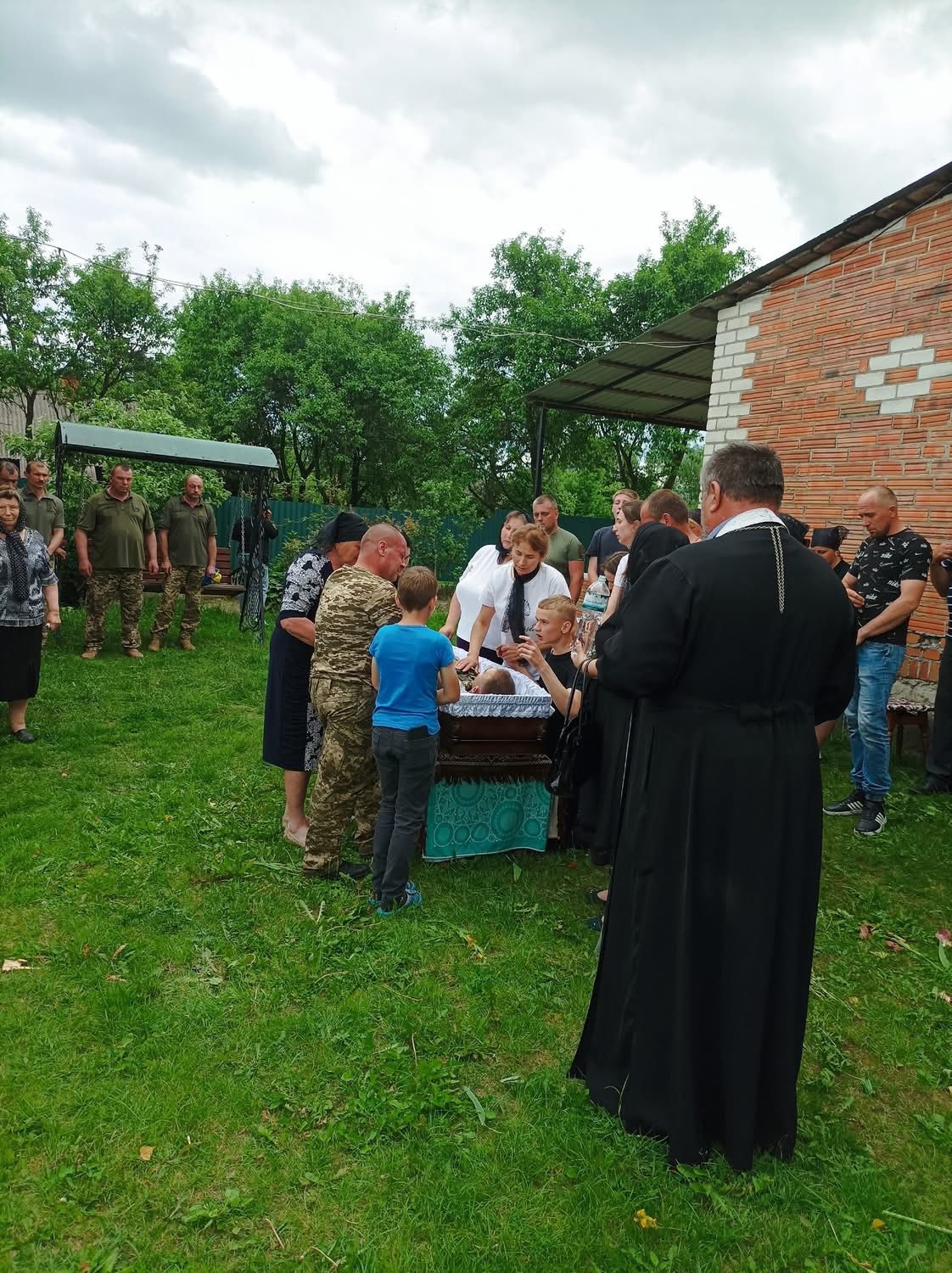 Назавжди в серці: на Волині прощаються з молодим Героєм Назаром Матейчуком