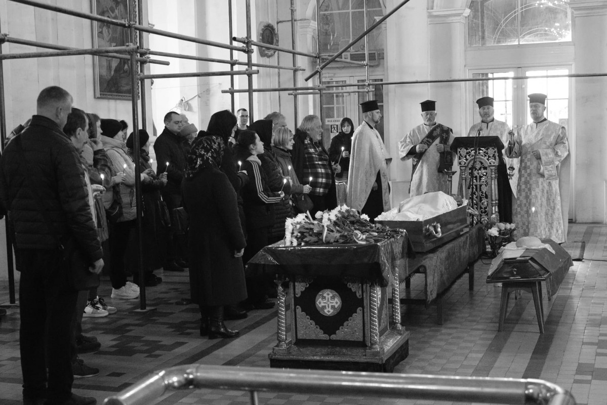 У Луцьку попрощалися із Героєм Олександром Сідорським, який загинув на Харківщині