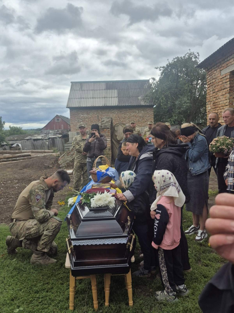 На Волині попрощалися із Героєм Василем Переходьком, який понад два роки вважався зниклим безвісти