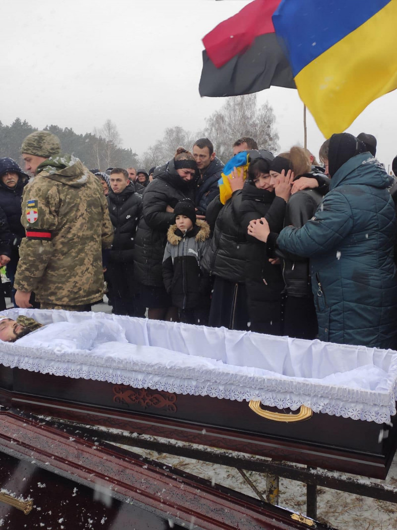 Жорстока війна забрала другого сина: на Волині попрощалися із 23-річним бійцем