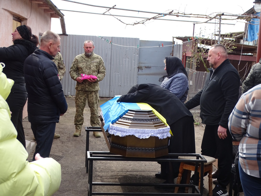 Ворожий дрон обірвав життя: на Волині попрощалися з Героєм Сергієм Панасюком