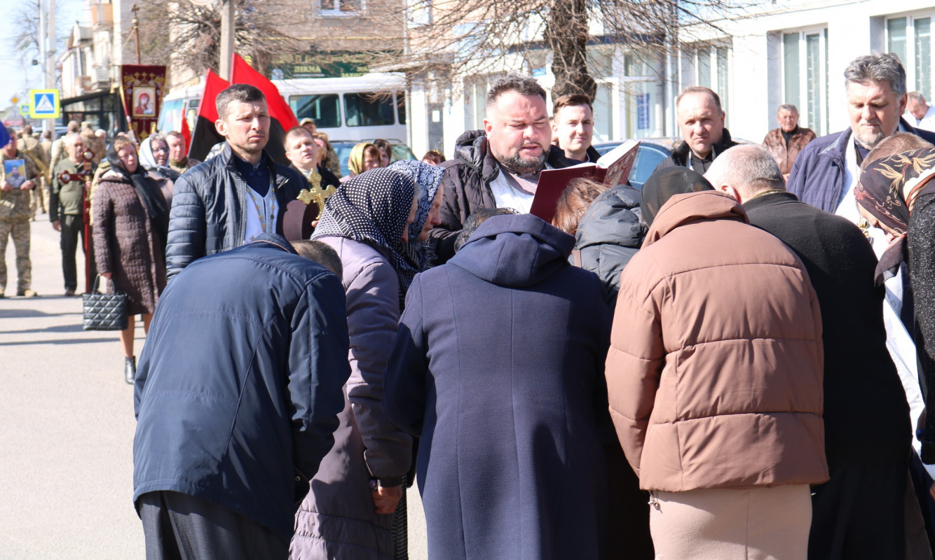 Загинув наприкінці грудня 2024 року: на Волині попрощалися з Героєм Андрієм Мацеруком