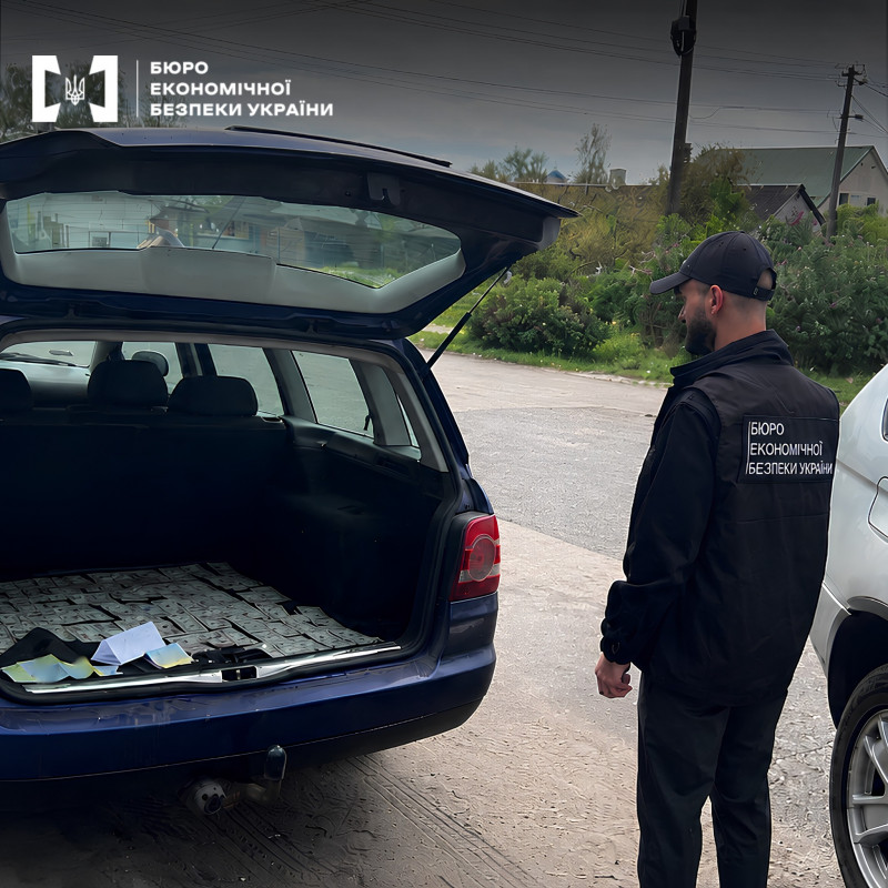 На Волині вилучили 10 авто у справі про контрабанду під виглядом гуманітарної допомоги для ЗСУ