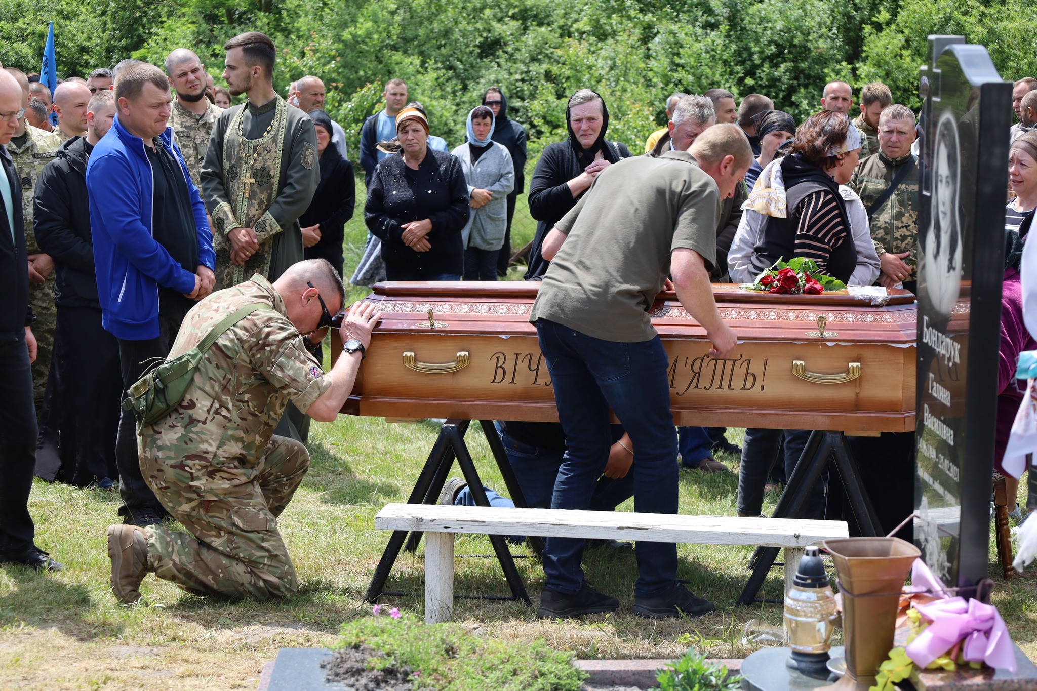 Загинув на Харківщині: волиняни попрощались з Героєм Василем Сущиком