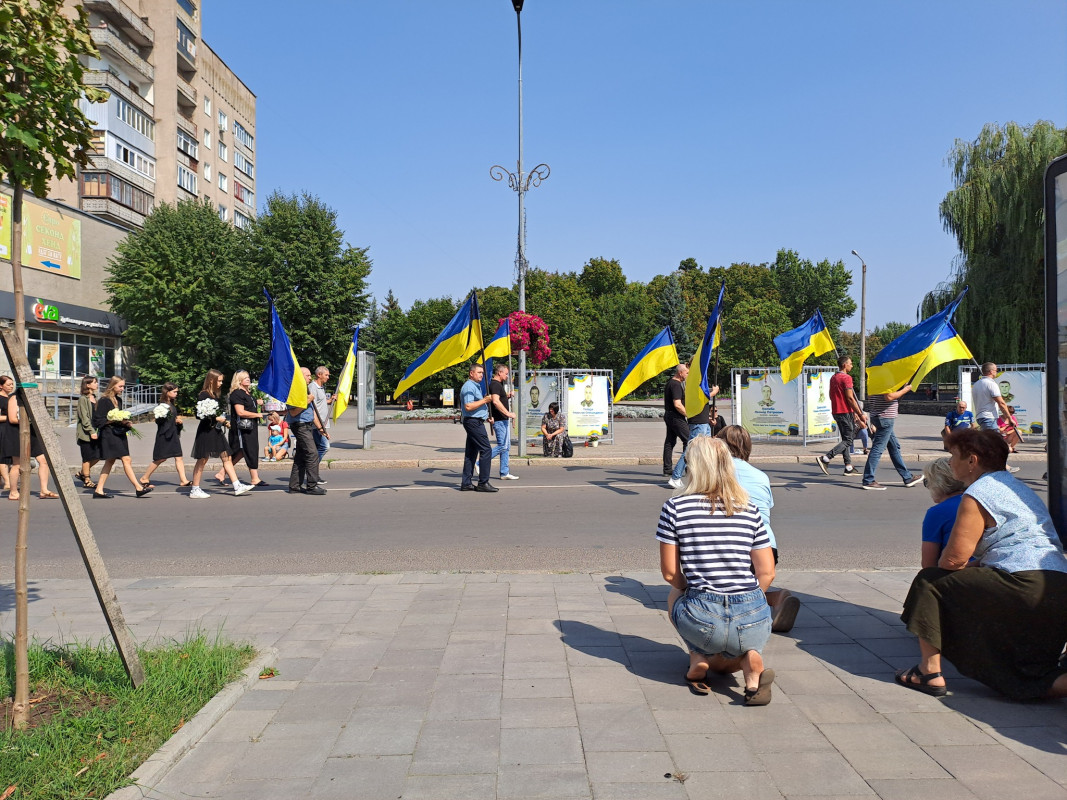 За день до загибелі отримав відзнаку від командира: на Волині попрощались із Героєм Володимиром Гузем