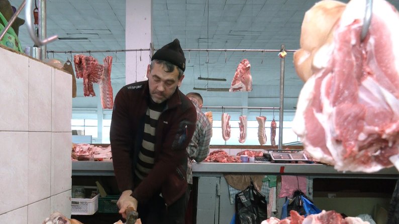 На ринках Луцька значно подешевшало м'ясо