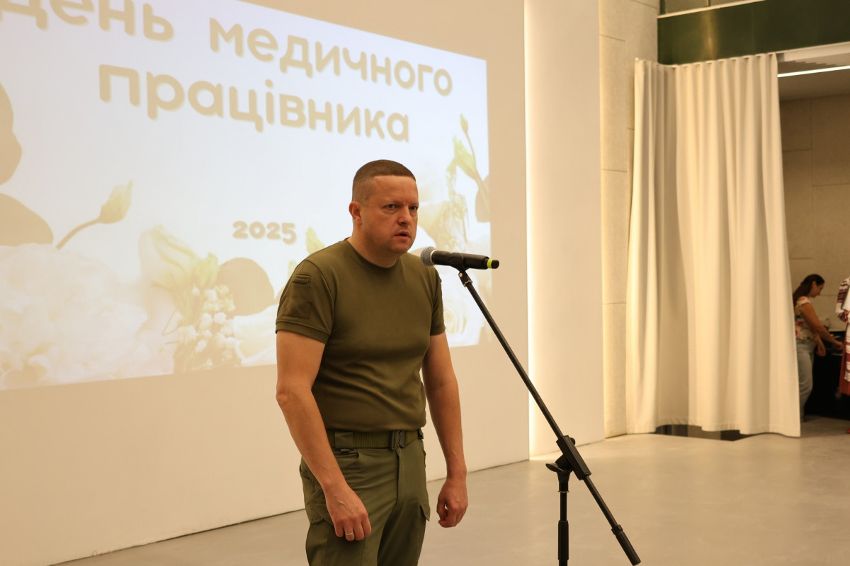 Відзнаки МОЗ й ОДА: медиків Волині привітали з професійним святом